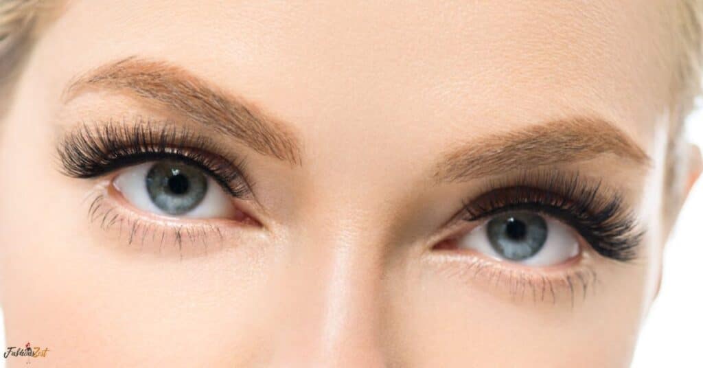 The Ultimate Guide to Eyelash Extensions